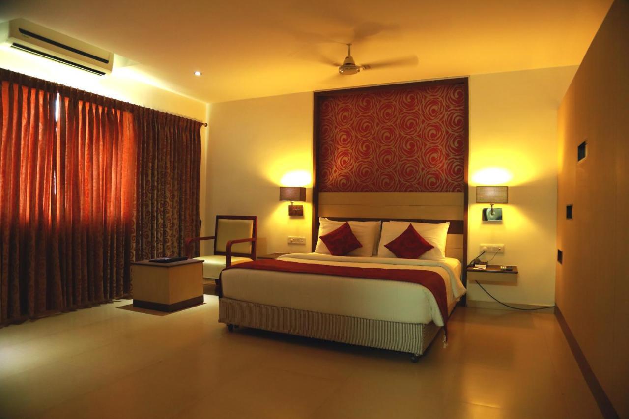 Srm Hotel Tuticorin Exterior photo