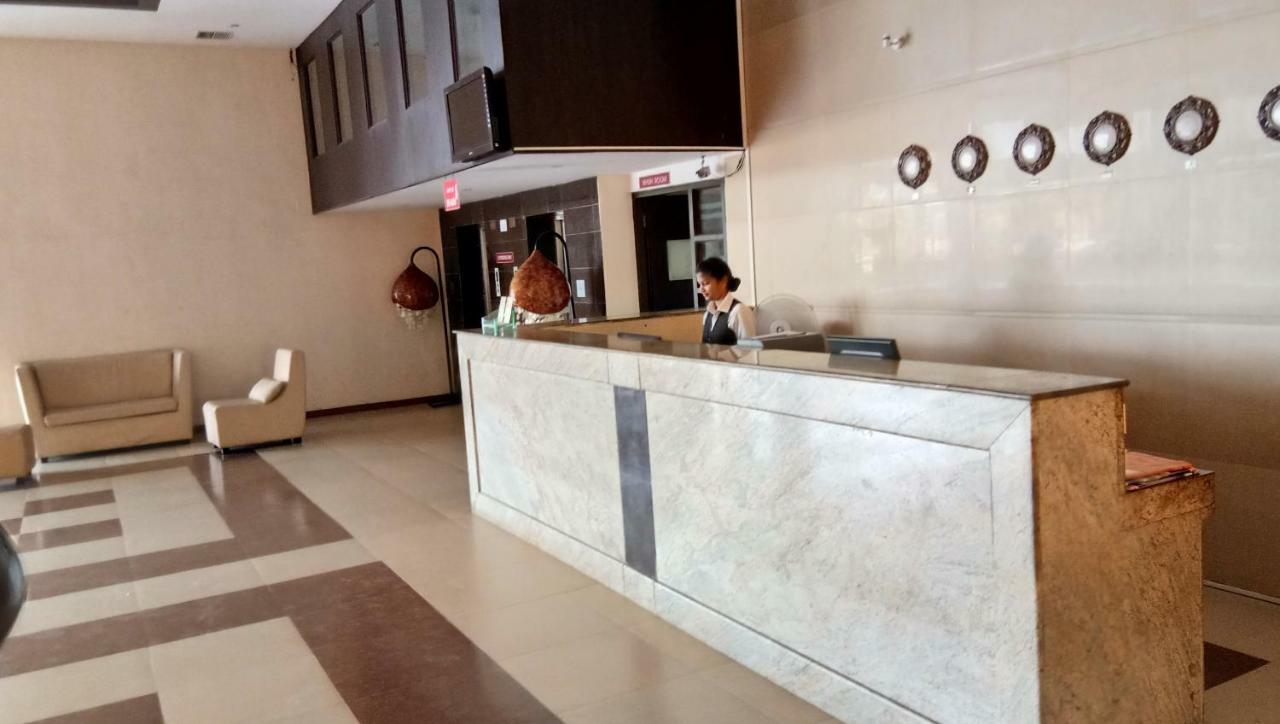 Srm Hotel Tuticorin Exterior photo