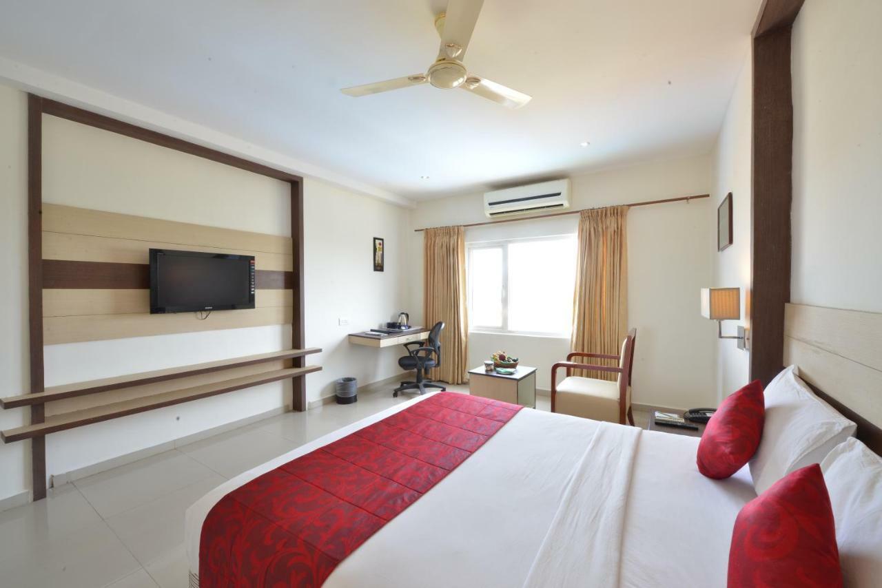 Srm Hotel Tuticorin Exterior photo
